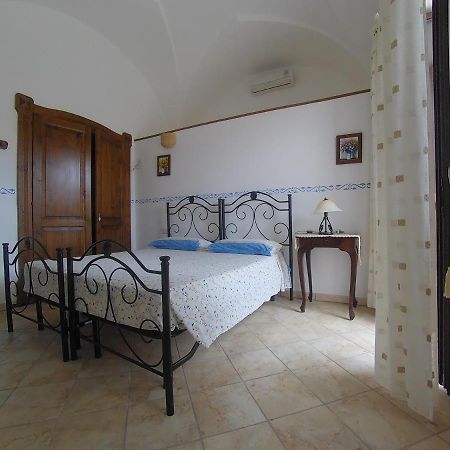 Azienda Agrituristica Masseria La Verna Patù Eksteriør billede