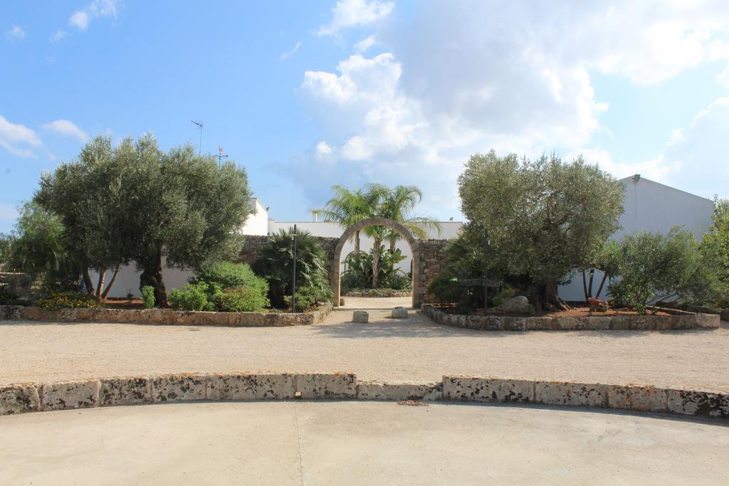 Azienda Agrituristica Masseria La Verna Patù Eksteriør billede